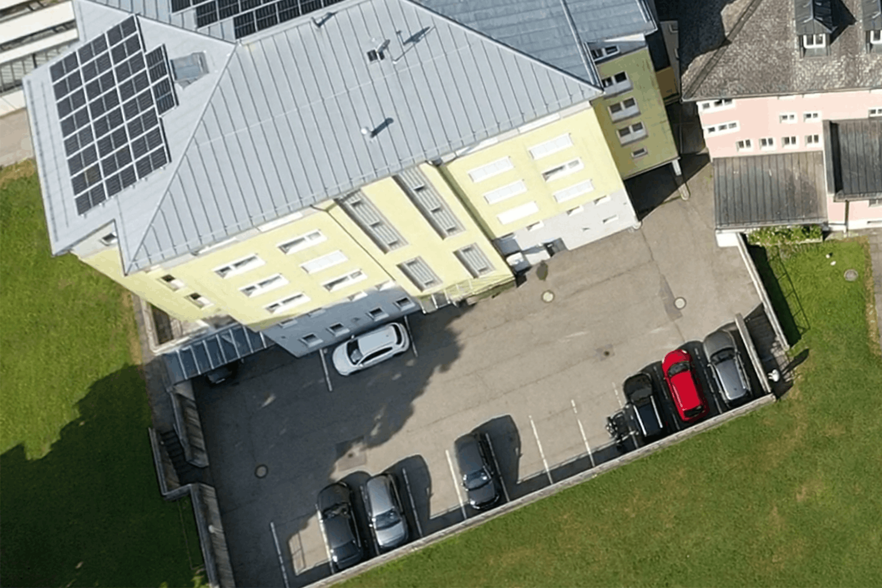 Parkplatz PKW - Bild 1